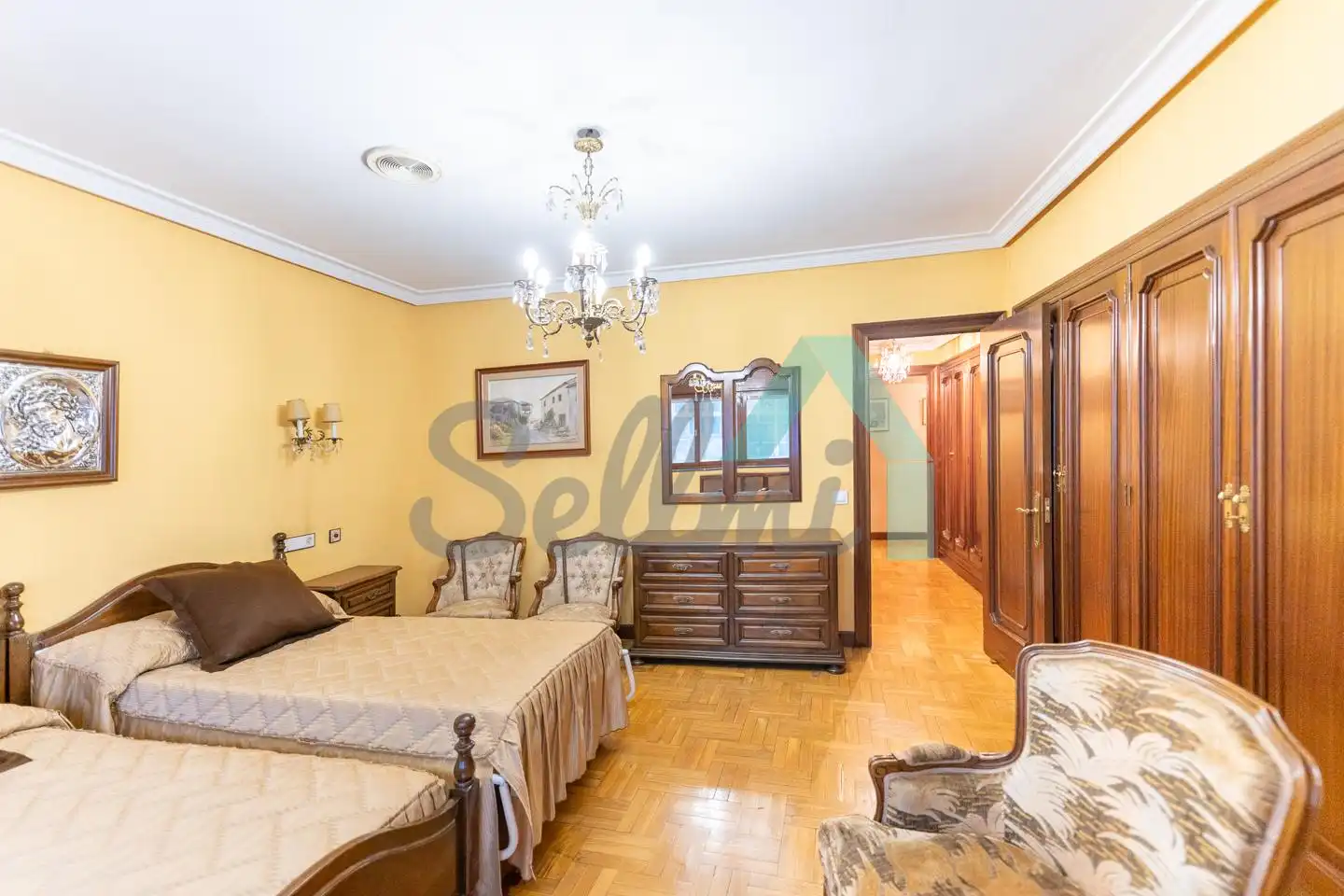 Bedroom of Flat for sale in Oviedo   with Heating, Parquet flooring and Terrace