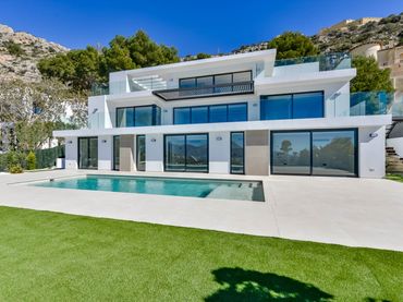 Villa con balcone in vendita a Altea ciudad
