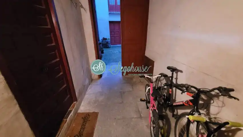 Flat for sale in Segovia  with Heating