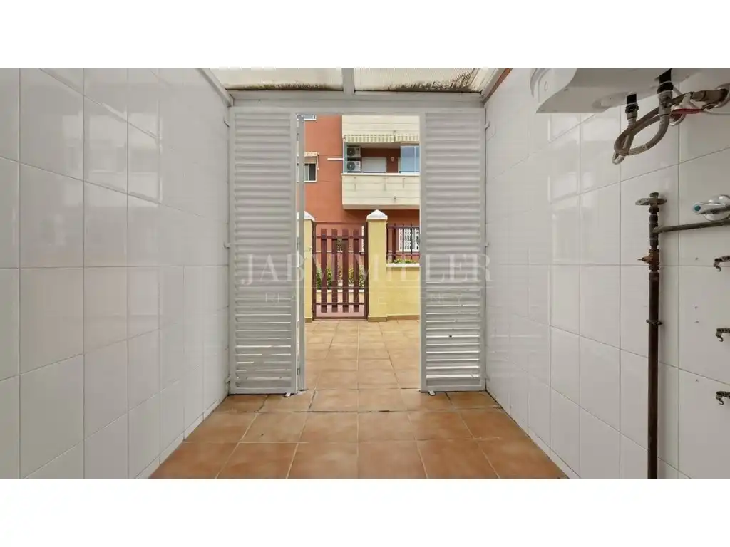 Vista exterior de Casa o chalet en venta en Elche / Elx con Aire acondicionado, Calefacción y Jardín privado