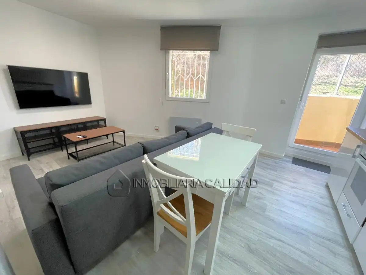 Appartamento in affitto a Zona Sur - Barrio Cortes, imagen 7