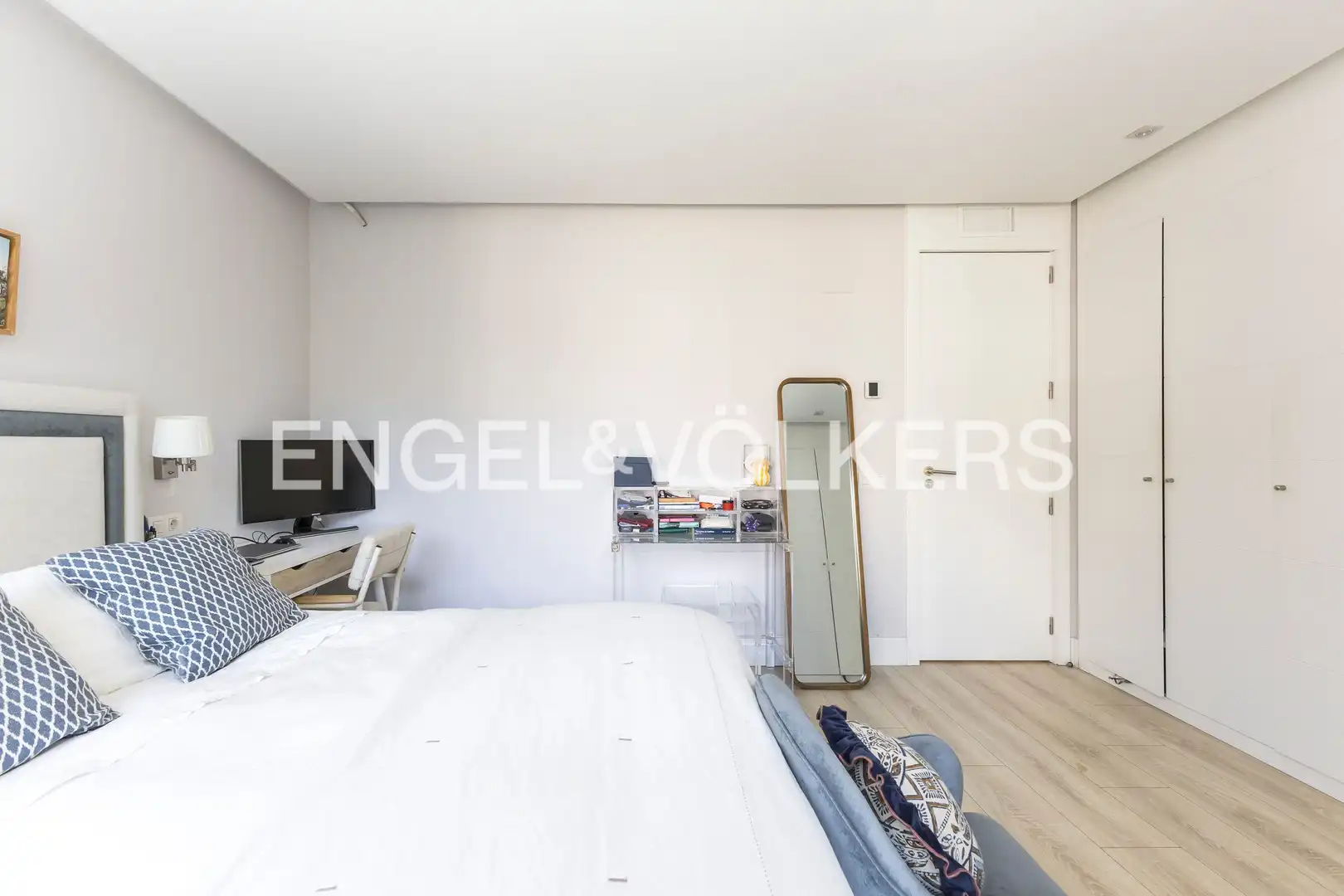 Duplexes for sale in Nueva España