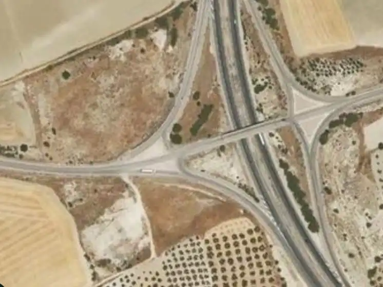 Industrial land for sale in Dehesas Viejas