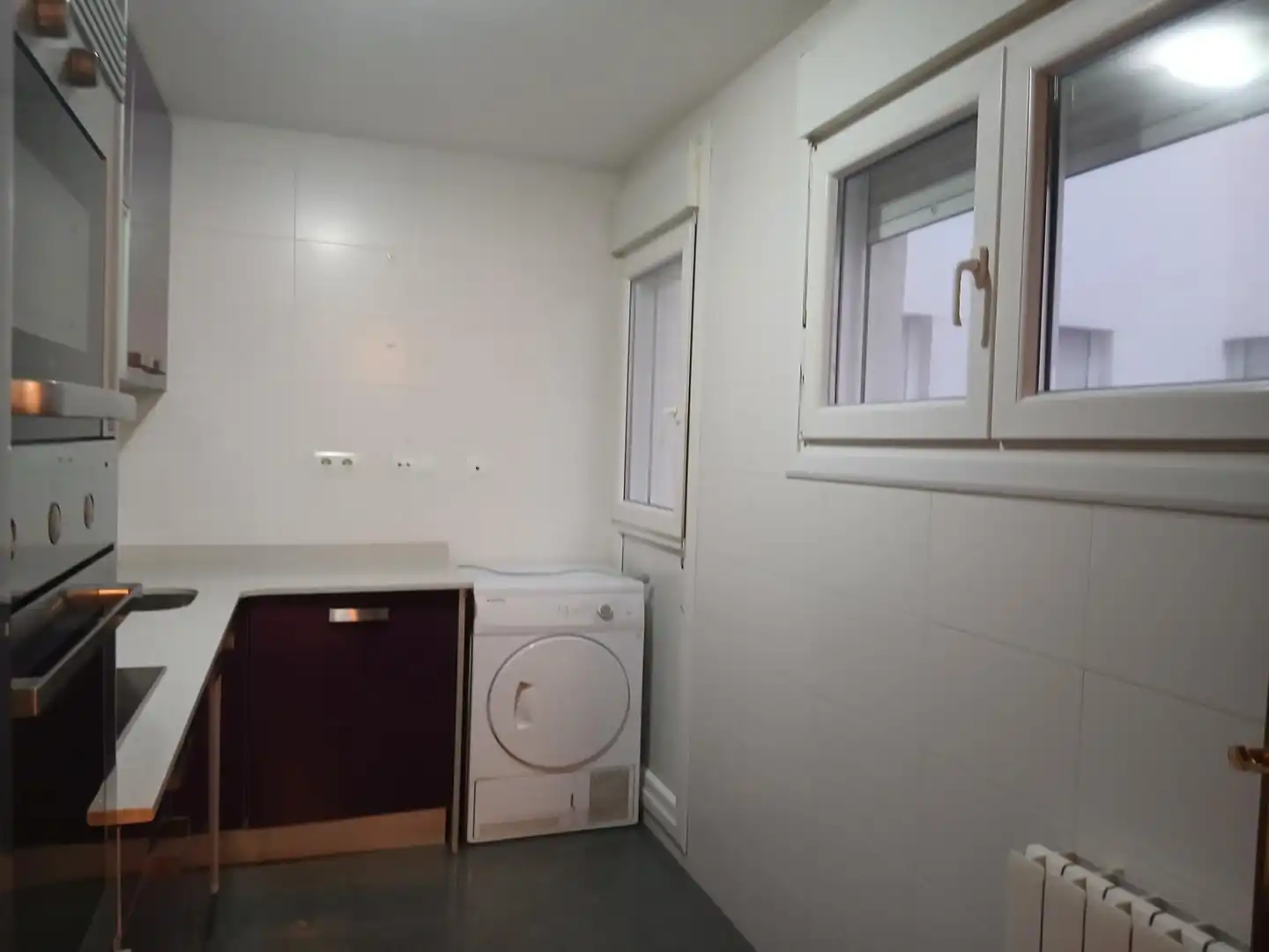 Cocina de Piso en venta en Santa María de Cayón con Calefacción, Trastero y Amueblado