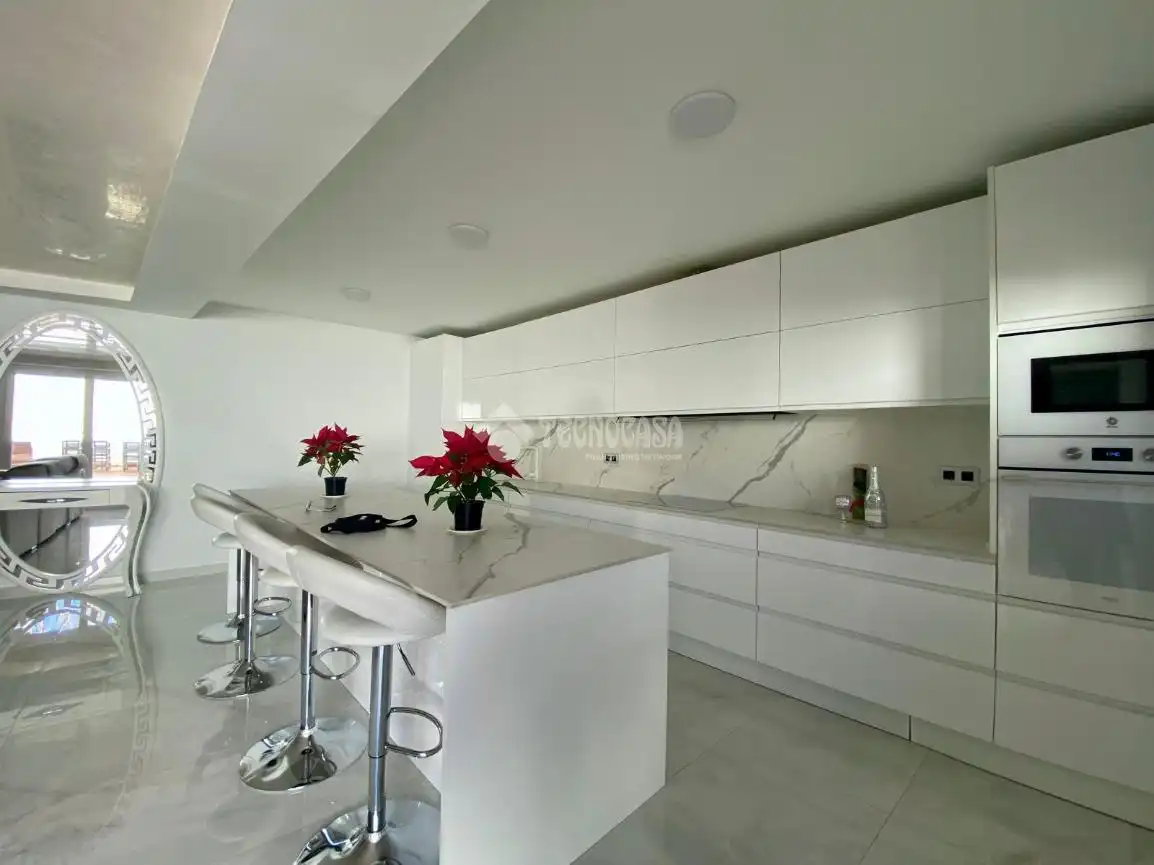 Kitchen of Detached homes for sale in Úbeda  with Air Conditioner, Heating and Terrace