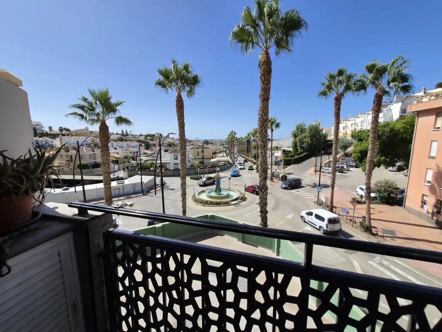 Vista exterior de Piso en venta en Rincón de la Victoria con Aire acondicionado, Calefacción y Terraza