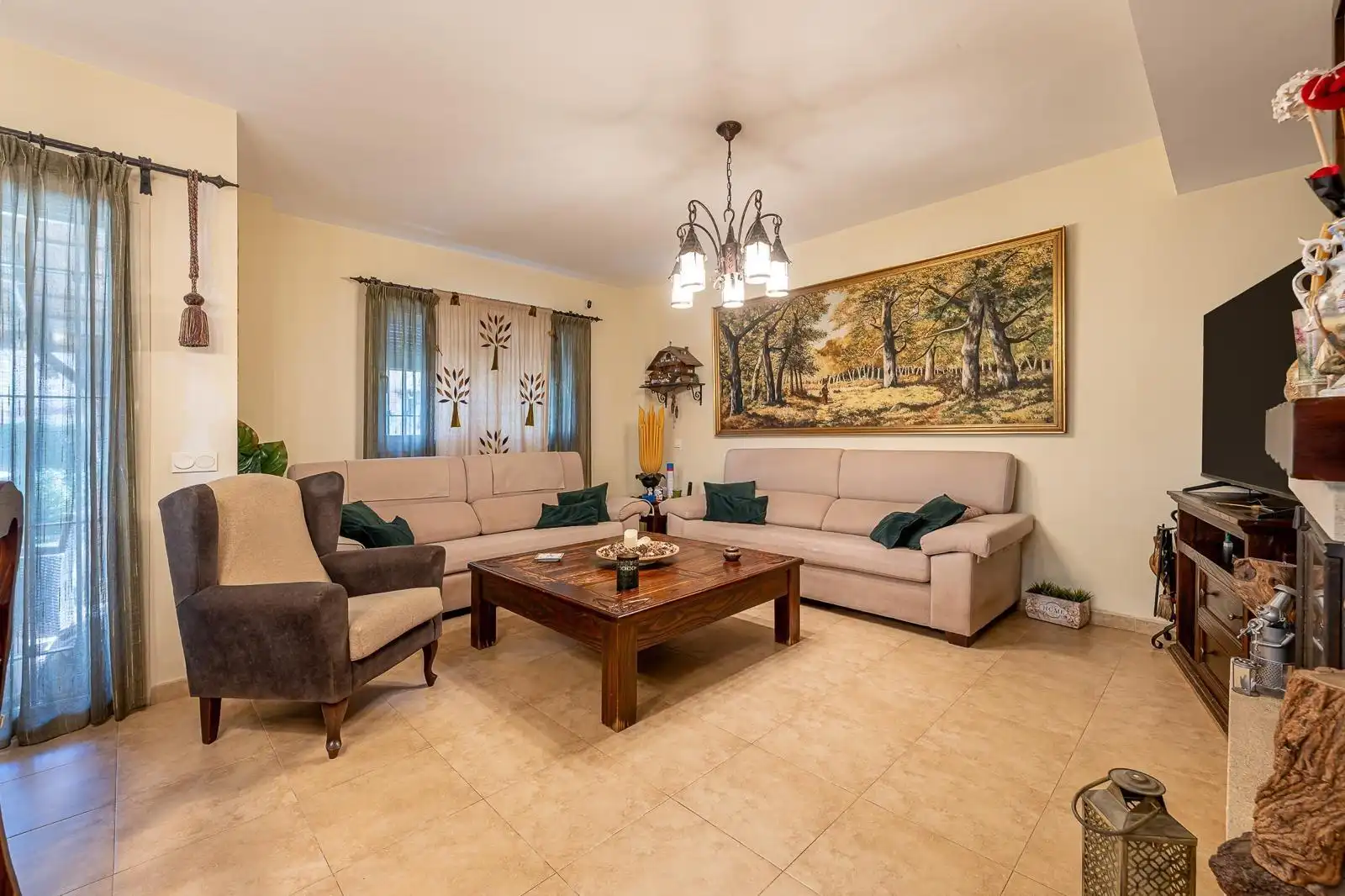 Sala de estar de Casa adosada en venta en Alhaurín de la Torre con Aire acondicionado, Jardín privado y Terraza