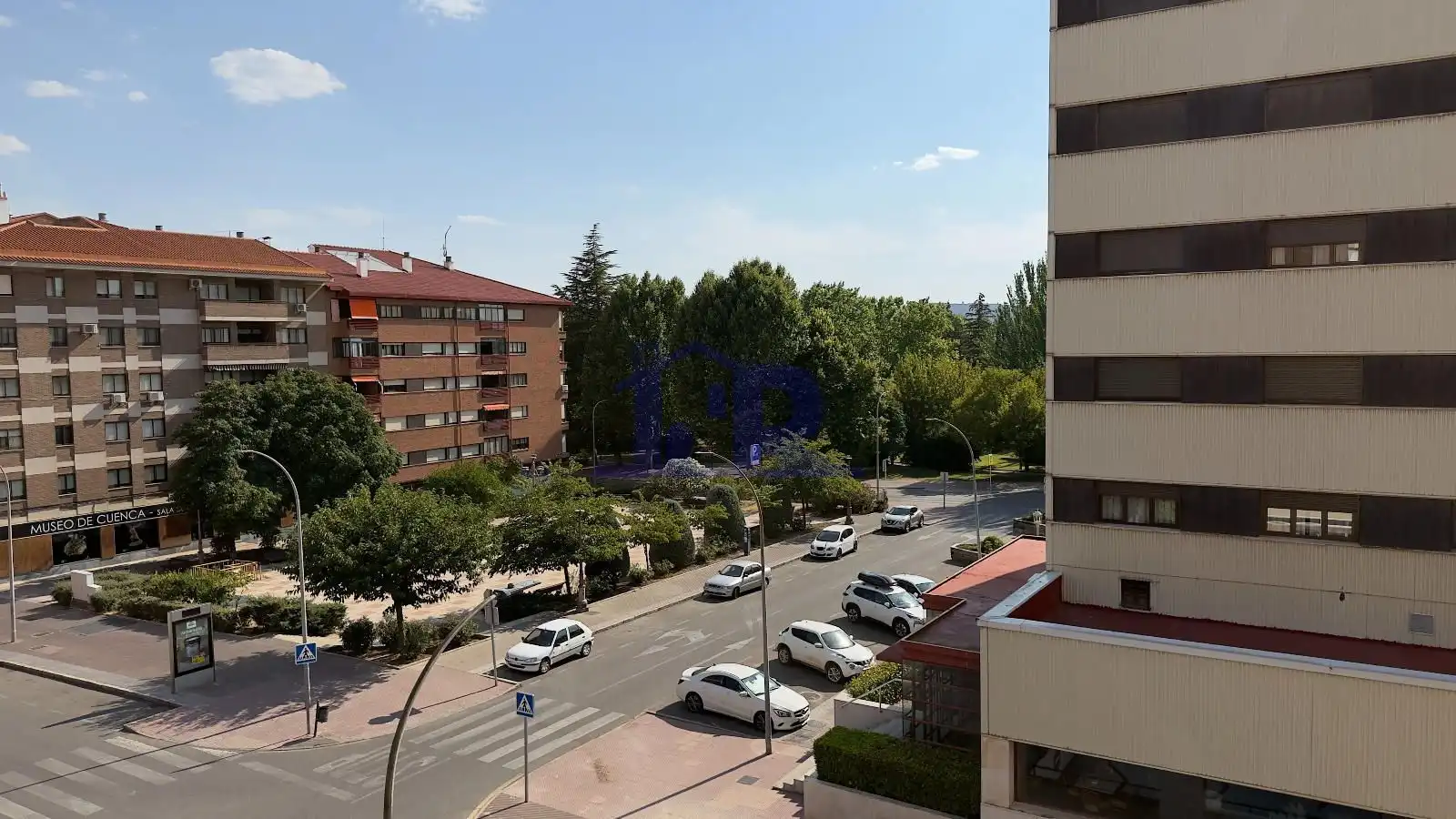 Vista exterior de Piso de alquiler en Cuenca con Calefacción y Terraza