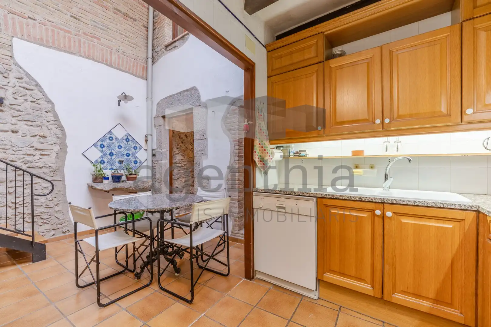 Cocina de Finca rústica en venta en Vilablareix con Calefacción, Trastero y Balcón