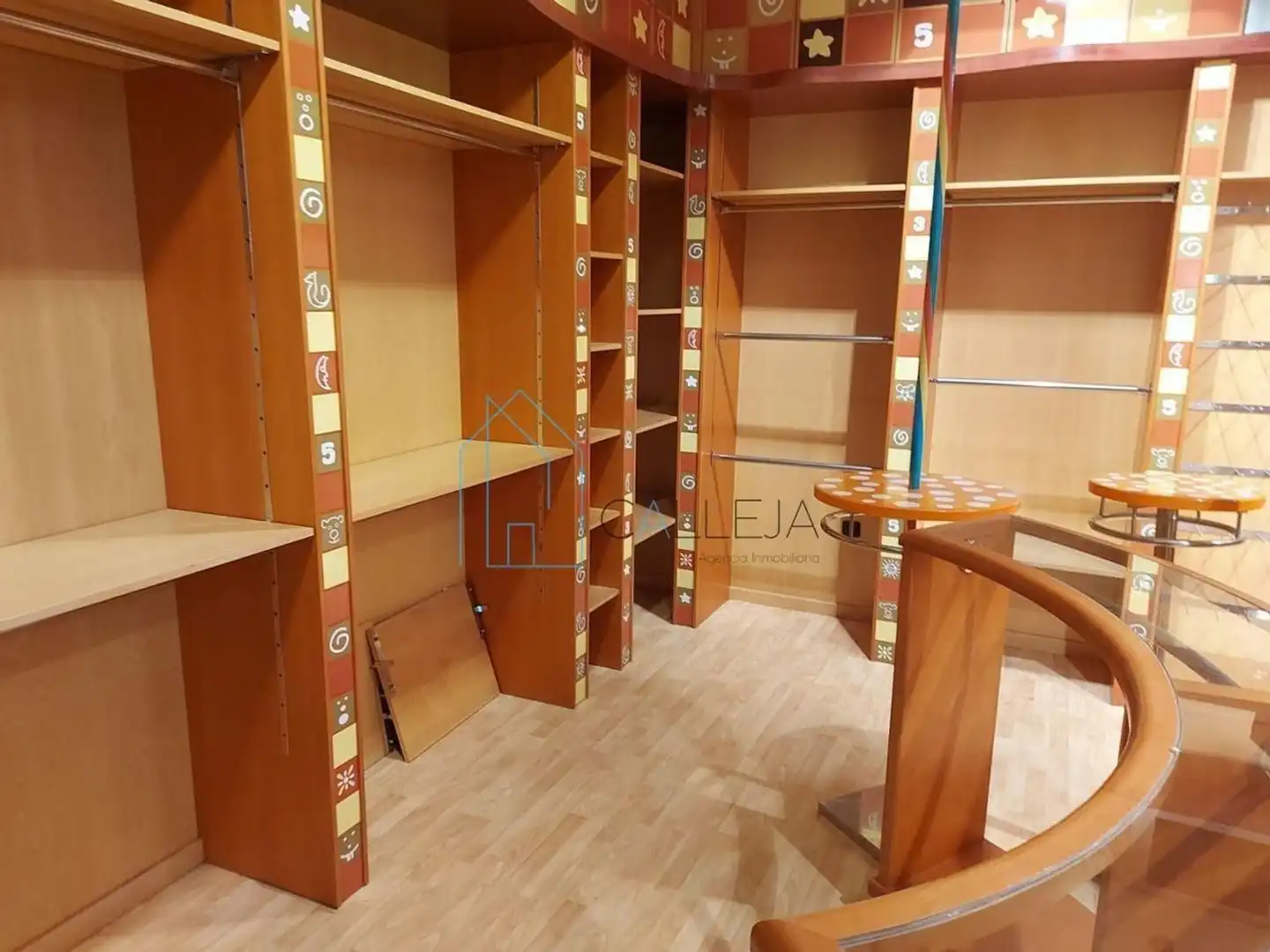 Locale commerciale in vendita a Calle Santo Domingo 64, imagen 3
