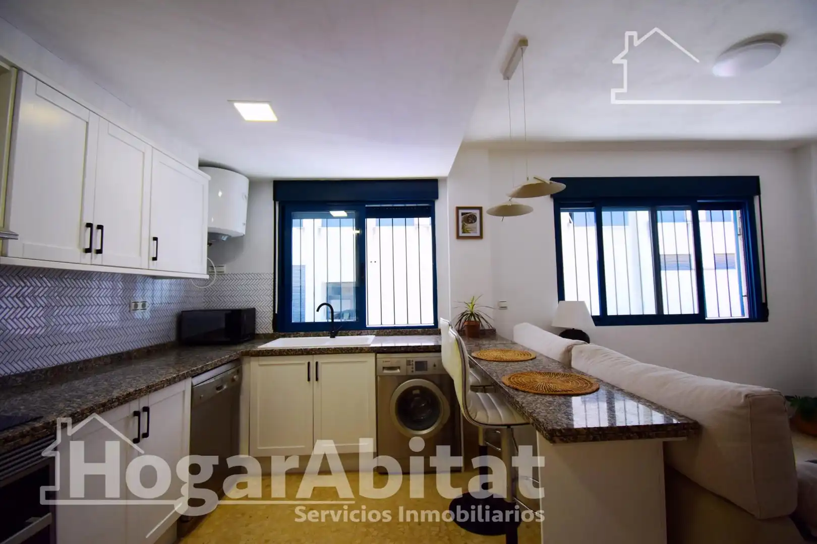 Kitchen of Flat for sale in Oliva  with Air Conditioner, Heating and Terrace