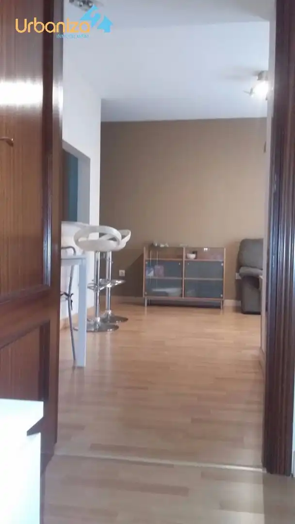 Apartament en venda a Calle Enrique Sánchez de León, Carretera de Sevilla - Los Montitos