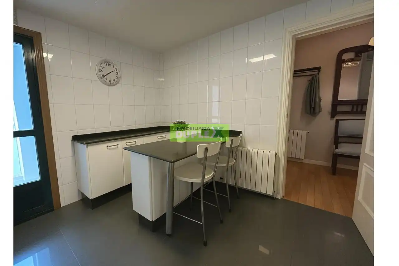 Piso con ascensor en venta en Centro - Echegaray, imagen 5