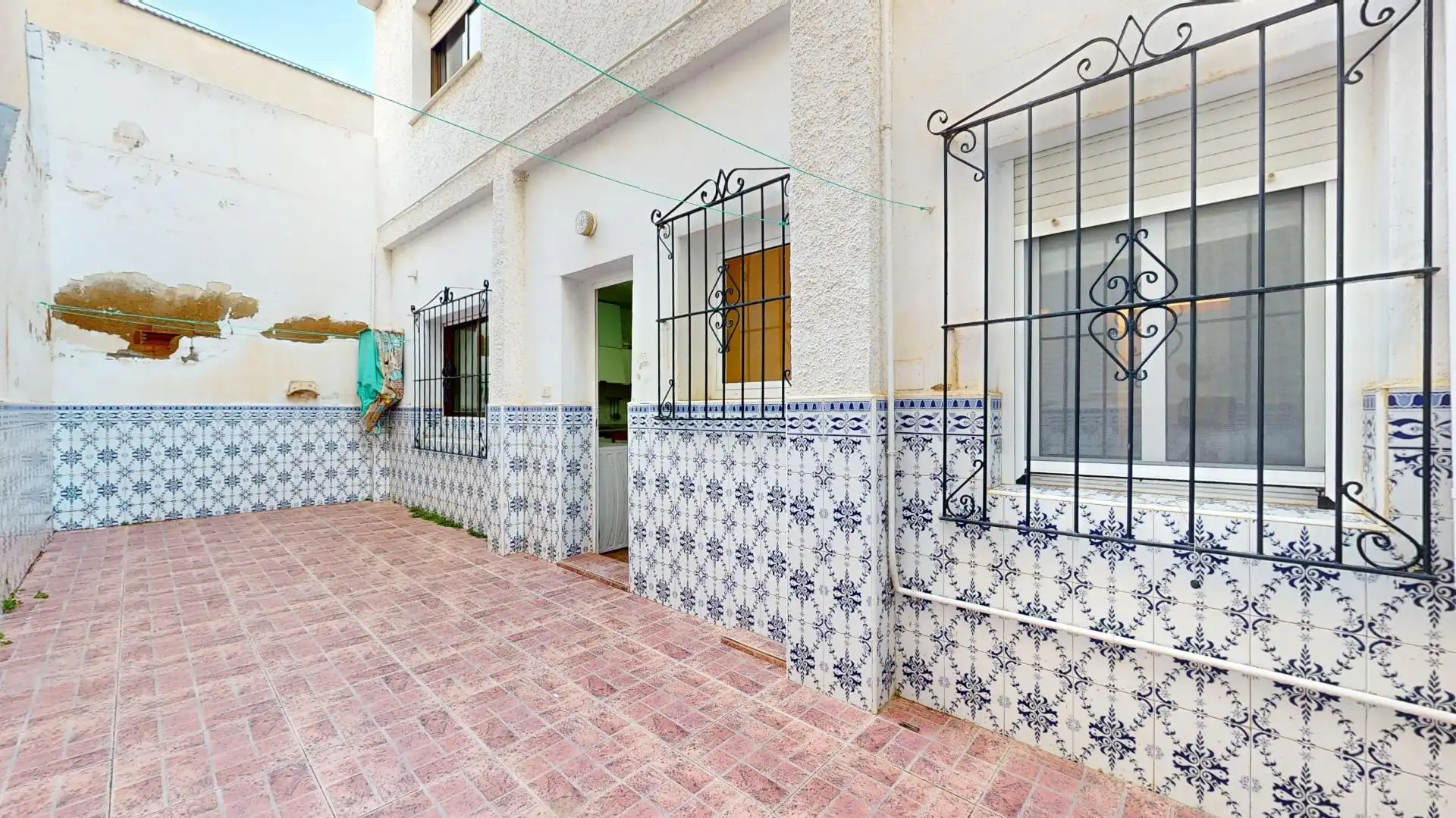 Vista exterior de Casa o xalet en venda en Pilar de la Horadada amb Jardí privat