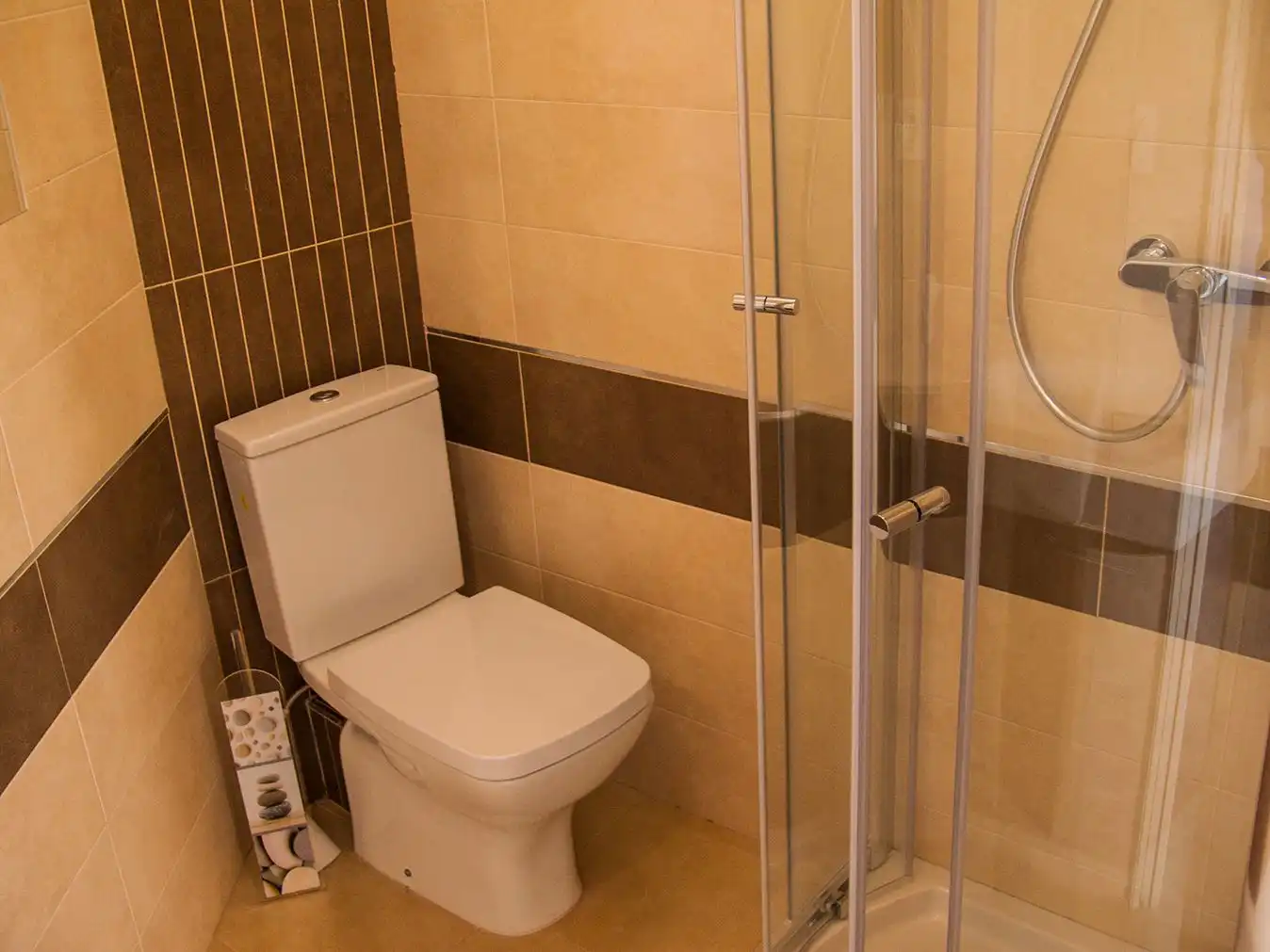 Bathroom of Flat for rent in Granada  with Heating, Furnished and Oven