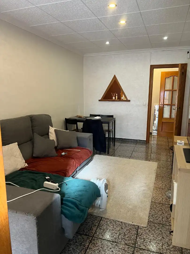Sala de estar de Piso en venta en Mataró con Amueblado, Horno y Balcón
