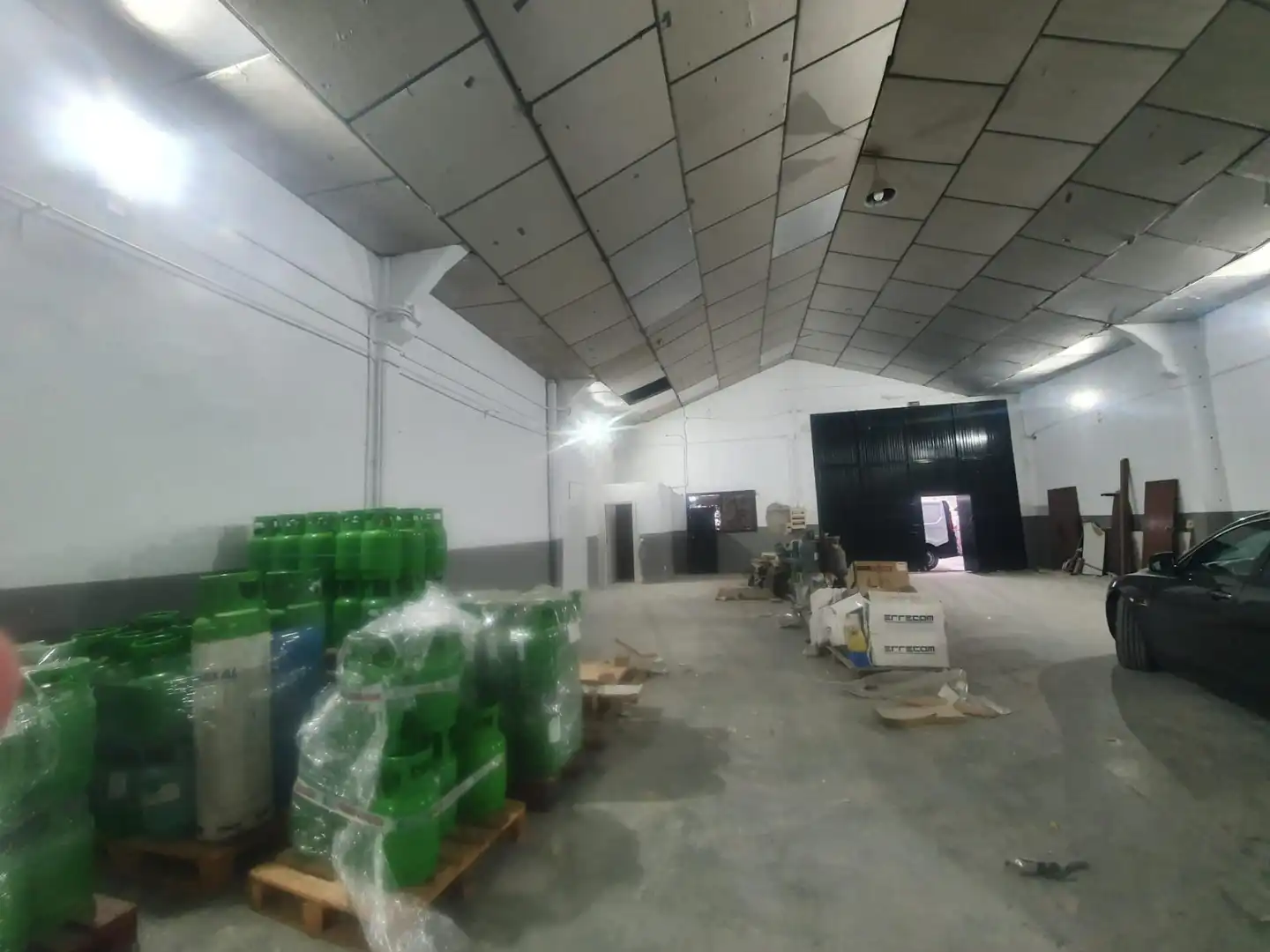 Fabrikhallen zur Miete in Sevilla