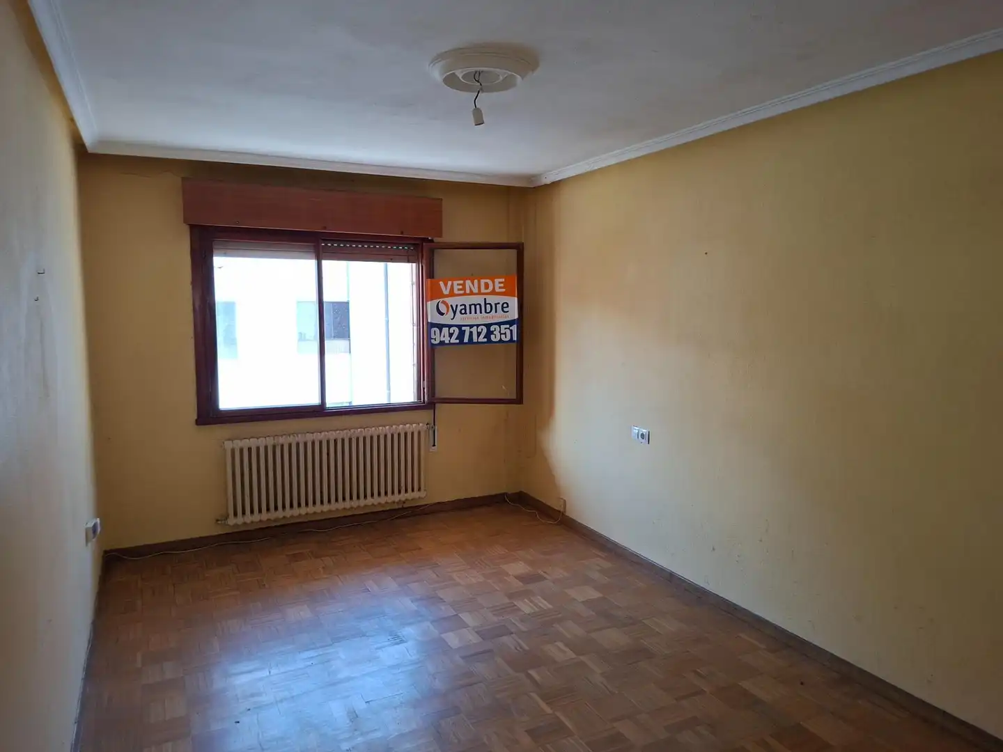 Flat for sale in AV FRANCISCO CABRERA, imagen 13