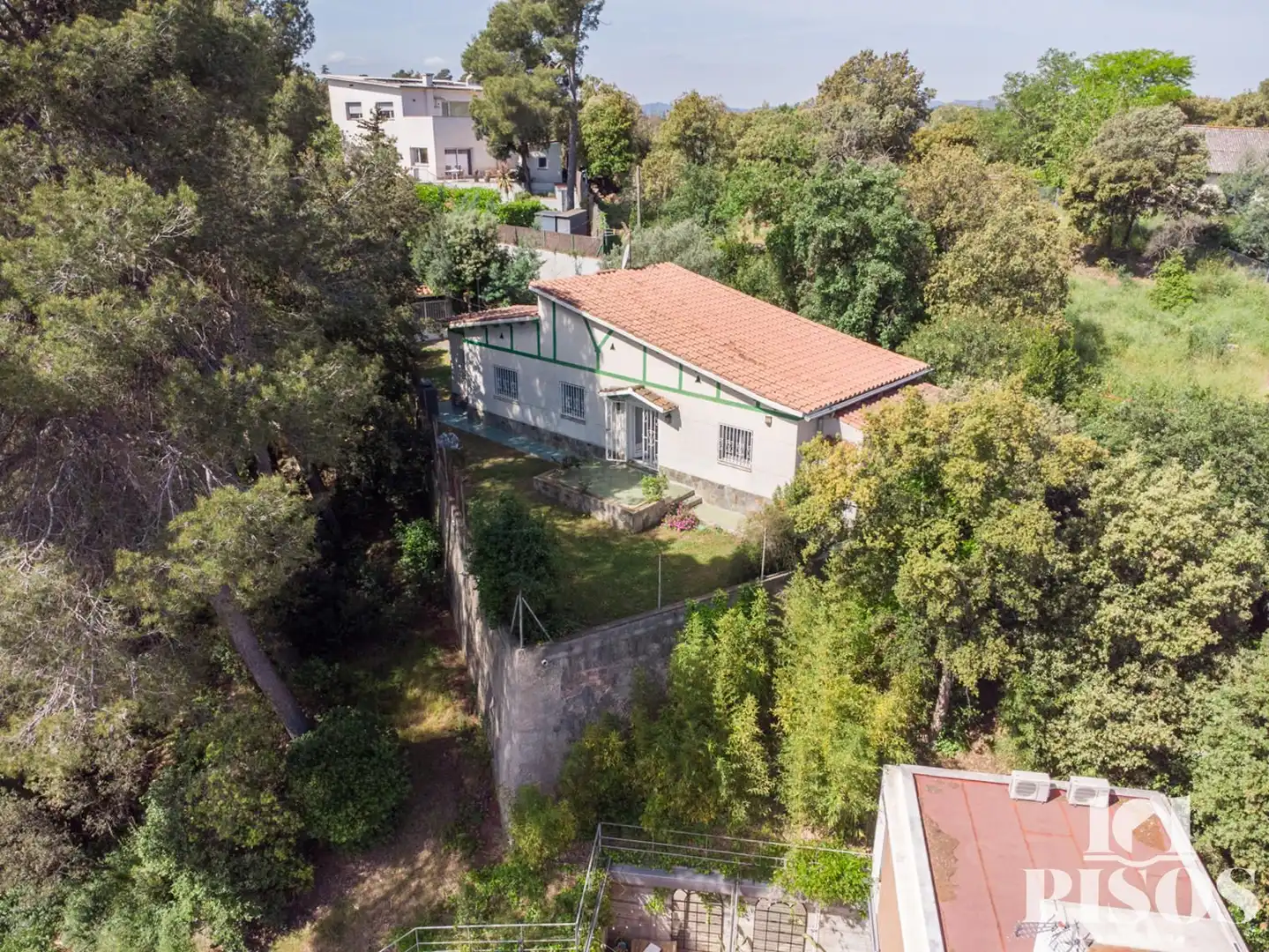 Exterior view of Houses for sale in Sant Cugat del Vallès  with Terrace and Storage room