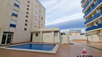 Exterior view of Flat for sale in Vinaròs  with Air Conditioner, Balcony and Community pool