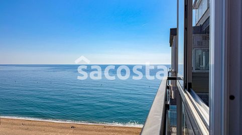 Foto 3 de Piso en venta en Passeig D'abanell, Els Pins, Blanes