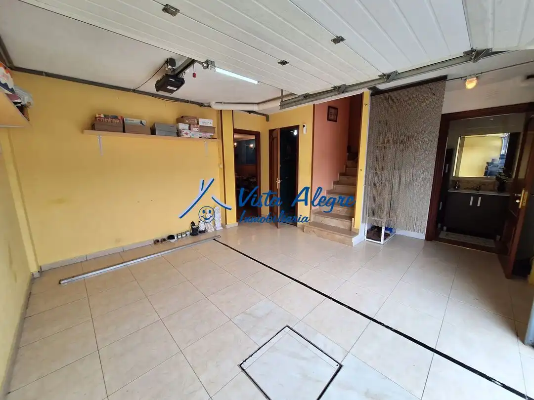 Casa adosada en venta en Casalarreina con Calefacción, Jardín privado y Parquet
