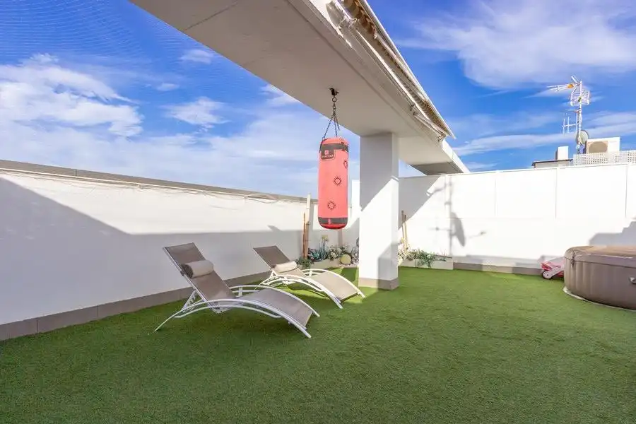 Terrace of Attic for sale in Elche / Elx  with Air Conditioner, Heating and Private garden