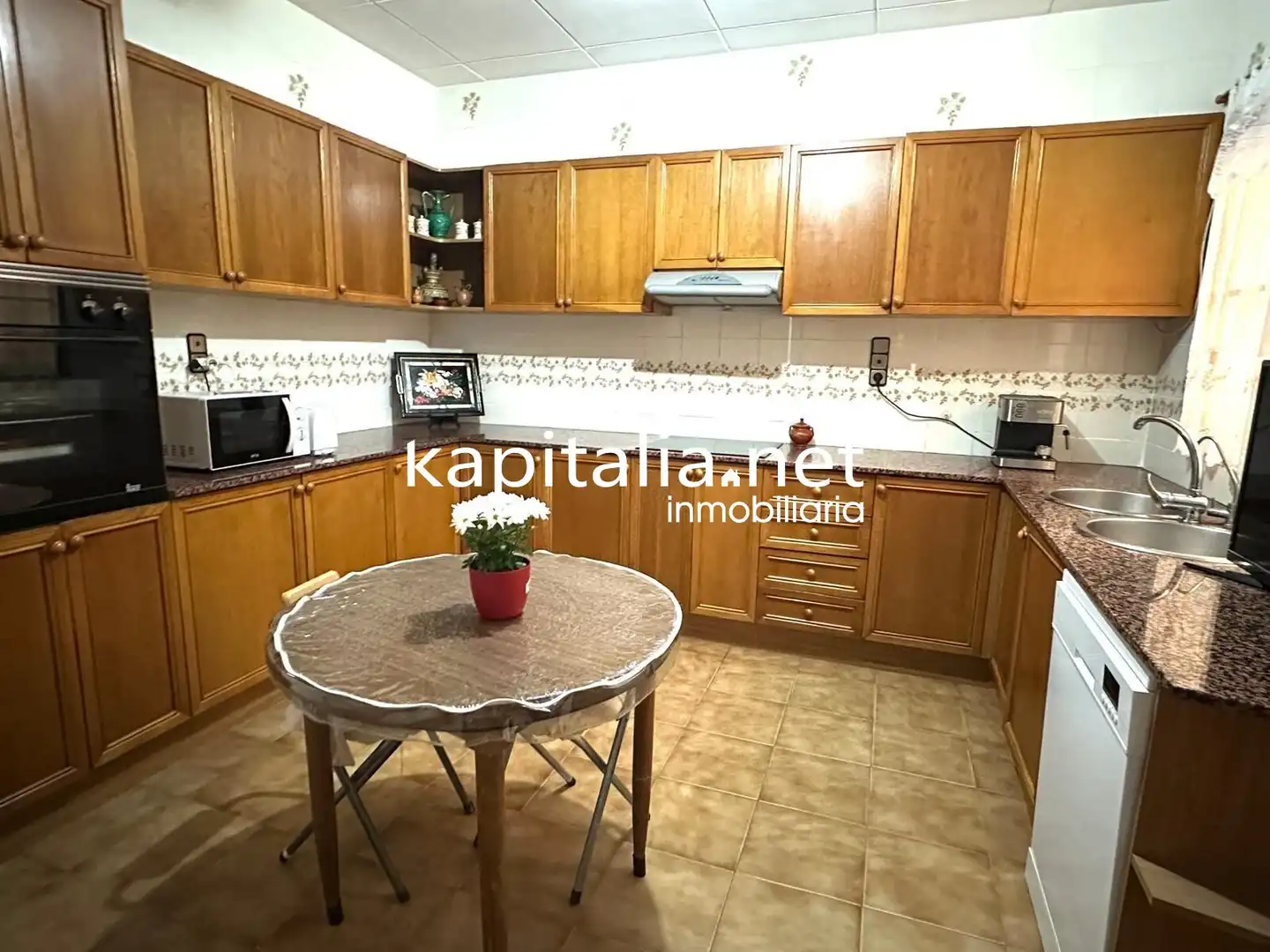 Cocina de Casa o chalet en venta en La Font de la Figuera con Calefacción, Jardín privado y Trastero