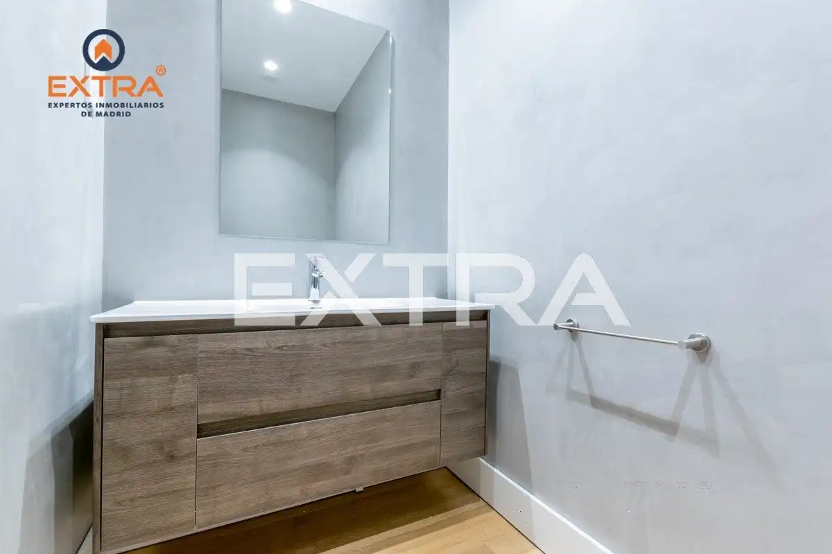Appartamento con terrazza in affitto a Calle Gran Vía, imagen 21