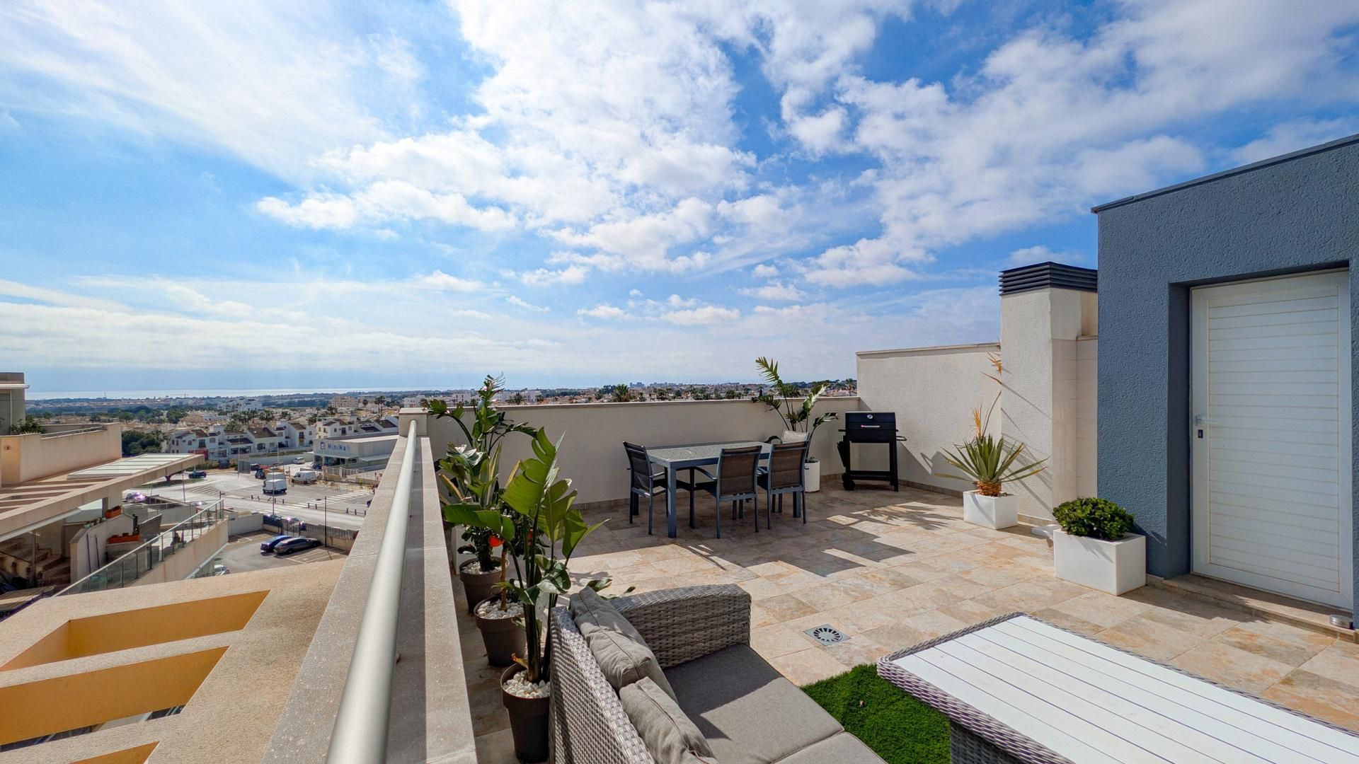 Terraza de Ático en venta en Orihuela con Aire acondicionado, Terraza y Amueblado