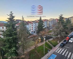 Vista exterior de Pis de lloguer en Ourense Capital  amb Traster i Balcó
