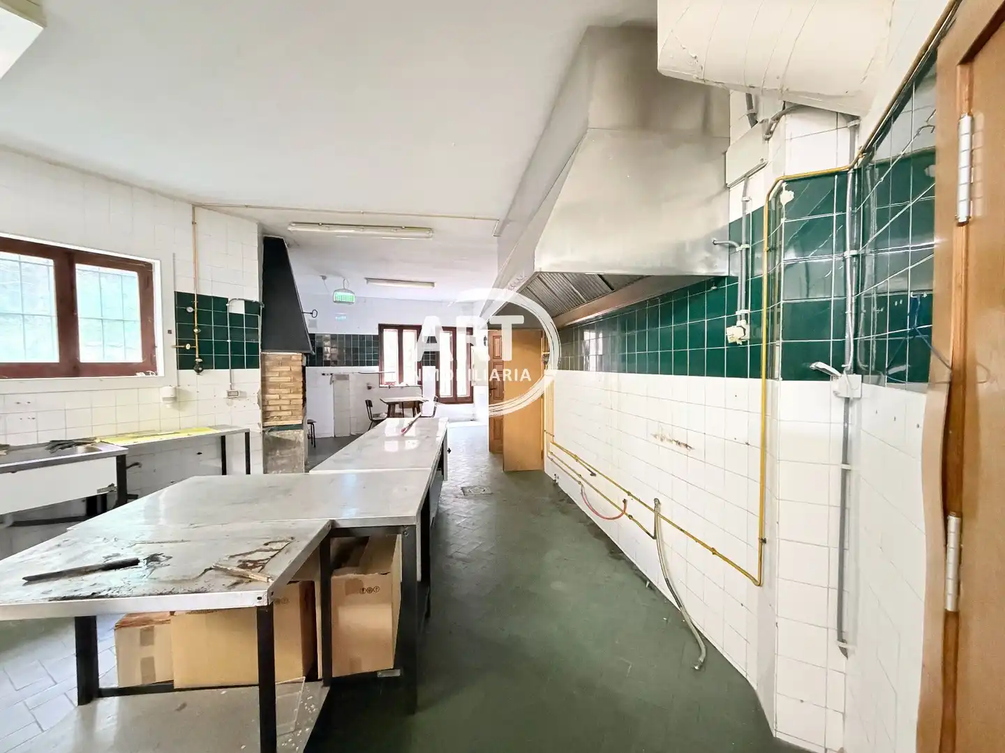 Kitchen of Buildings for sale in Alcalá de la Selva