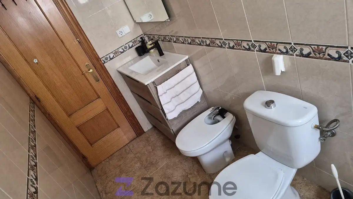 Baño de Piso de alquiler en Alcantarilla con Aire acondicionado, Amueblado y Horno