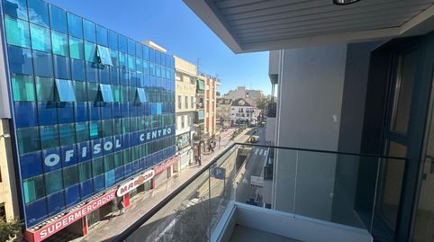 Foto 4 de Pis en venda a Avenida Condes de San Isidro, 18, Puerto Deportivo, Fuengirola