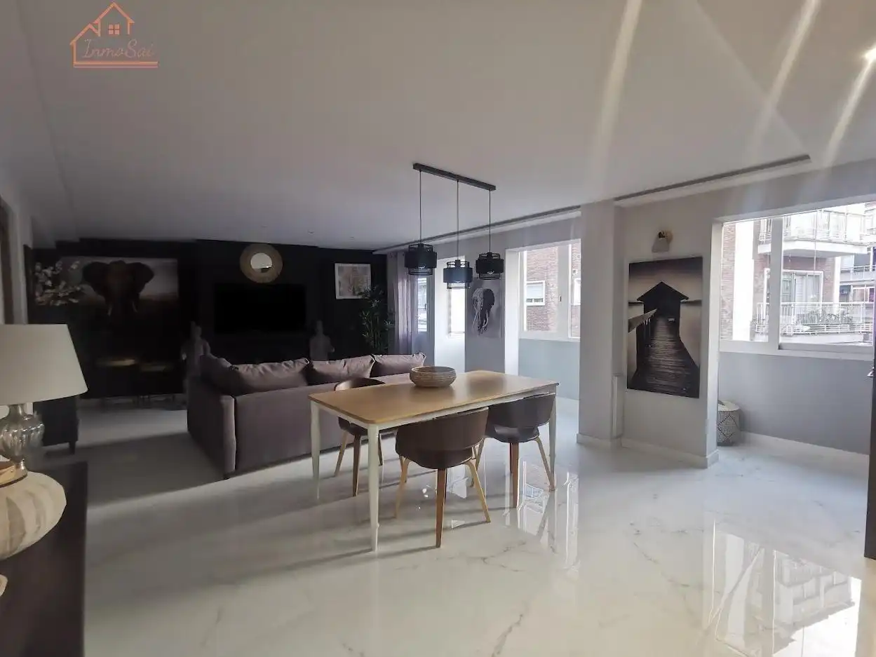 Wohnzimmer von Wohnung zur Miete in Madrid mit Klimaanlage, Heizung und Möbliert