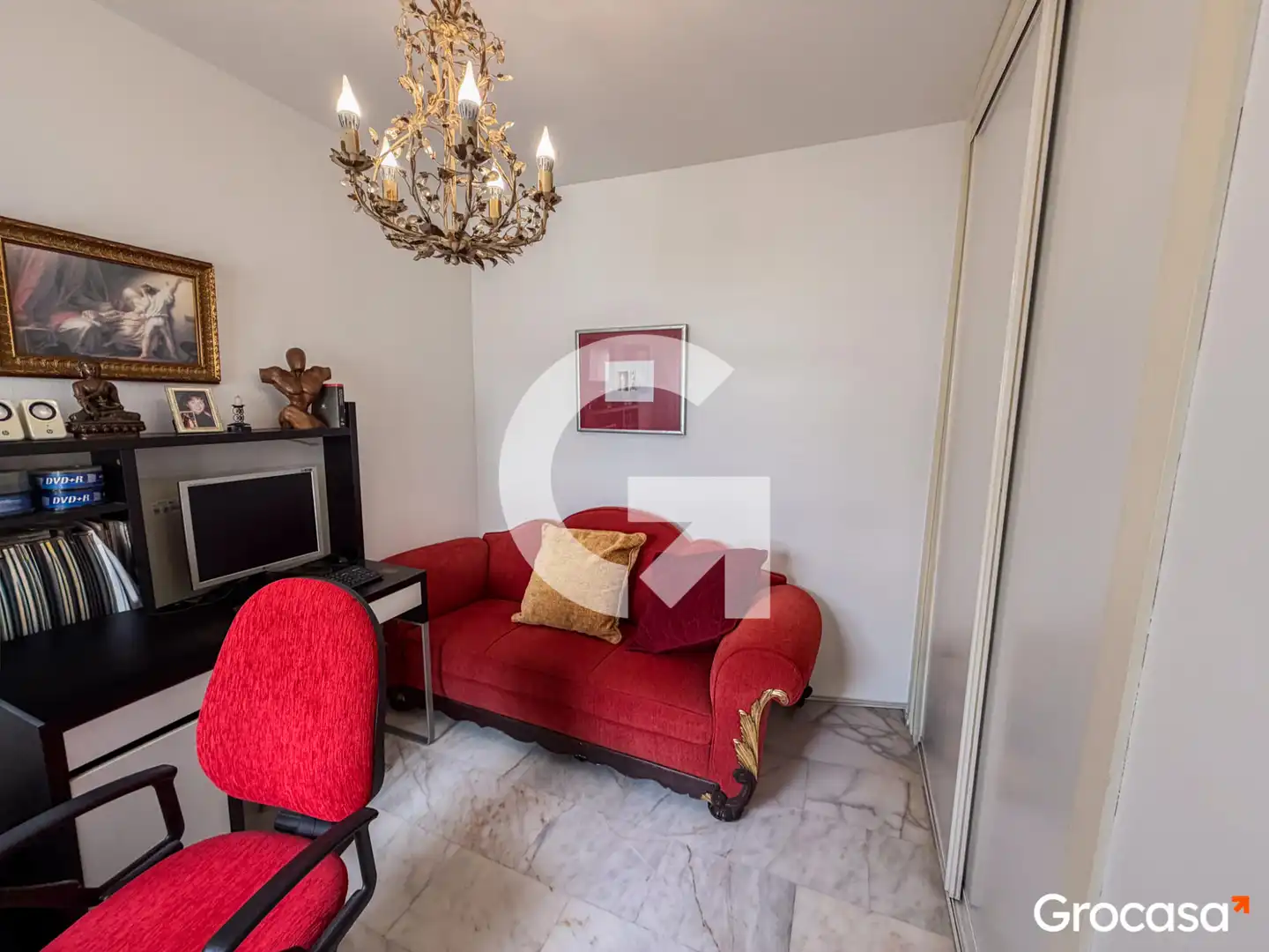 Wohnzimmer von Dachboden zum Verkauf in Rincón de la Victoria mit Privatgarten, Terrasse und Ofen