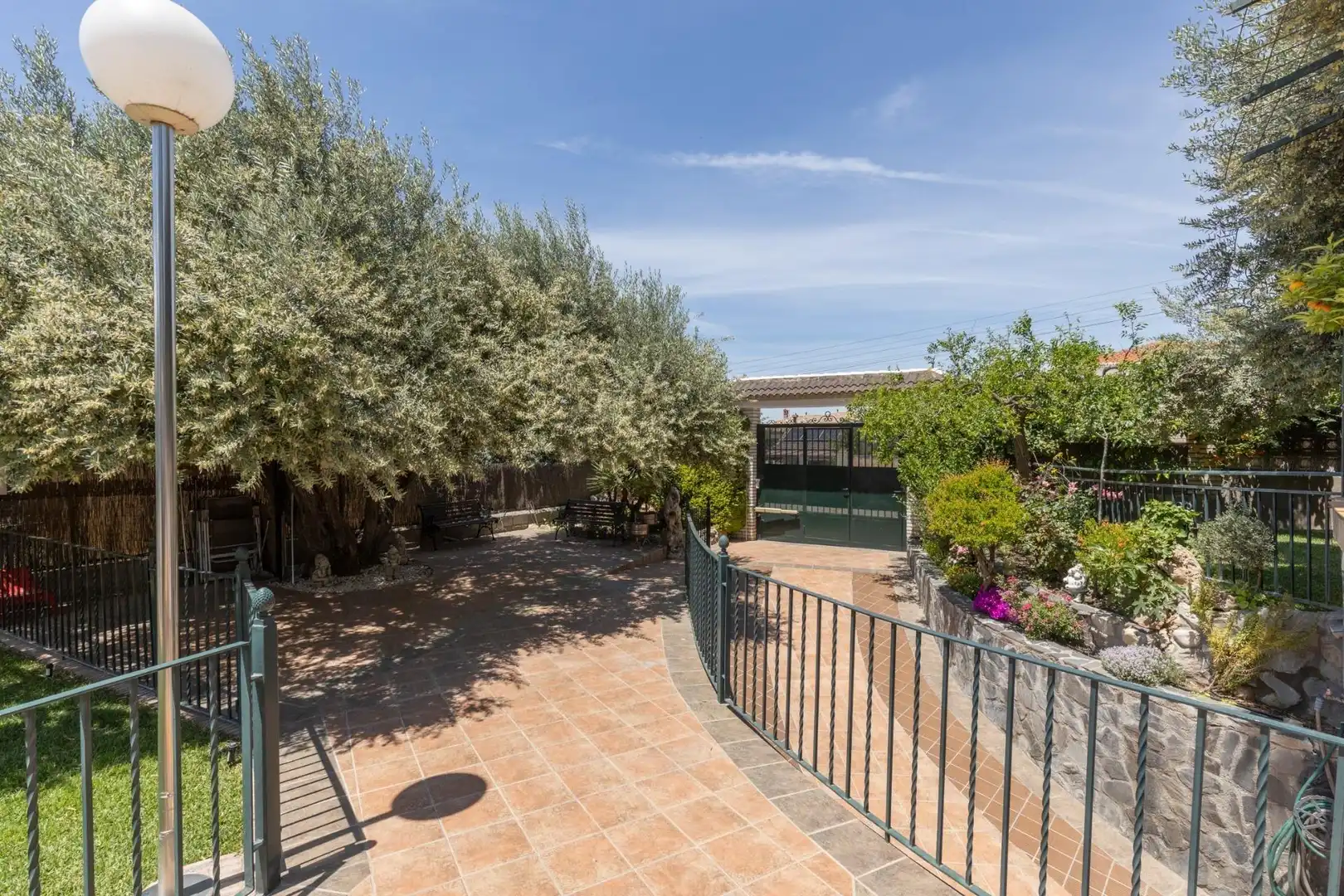Casa o chalet en venta en Calle Calle Borgoña, Villa de Otura
