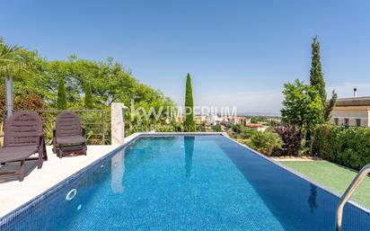 Swimming pool of House or chalet for sale in Castellvell del Camp  with Air Conditioner, Terrace and Swimming Pool