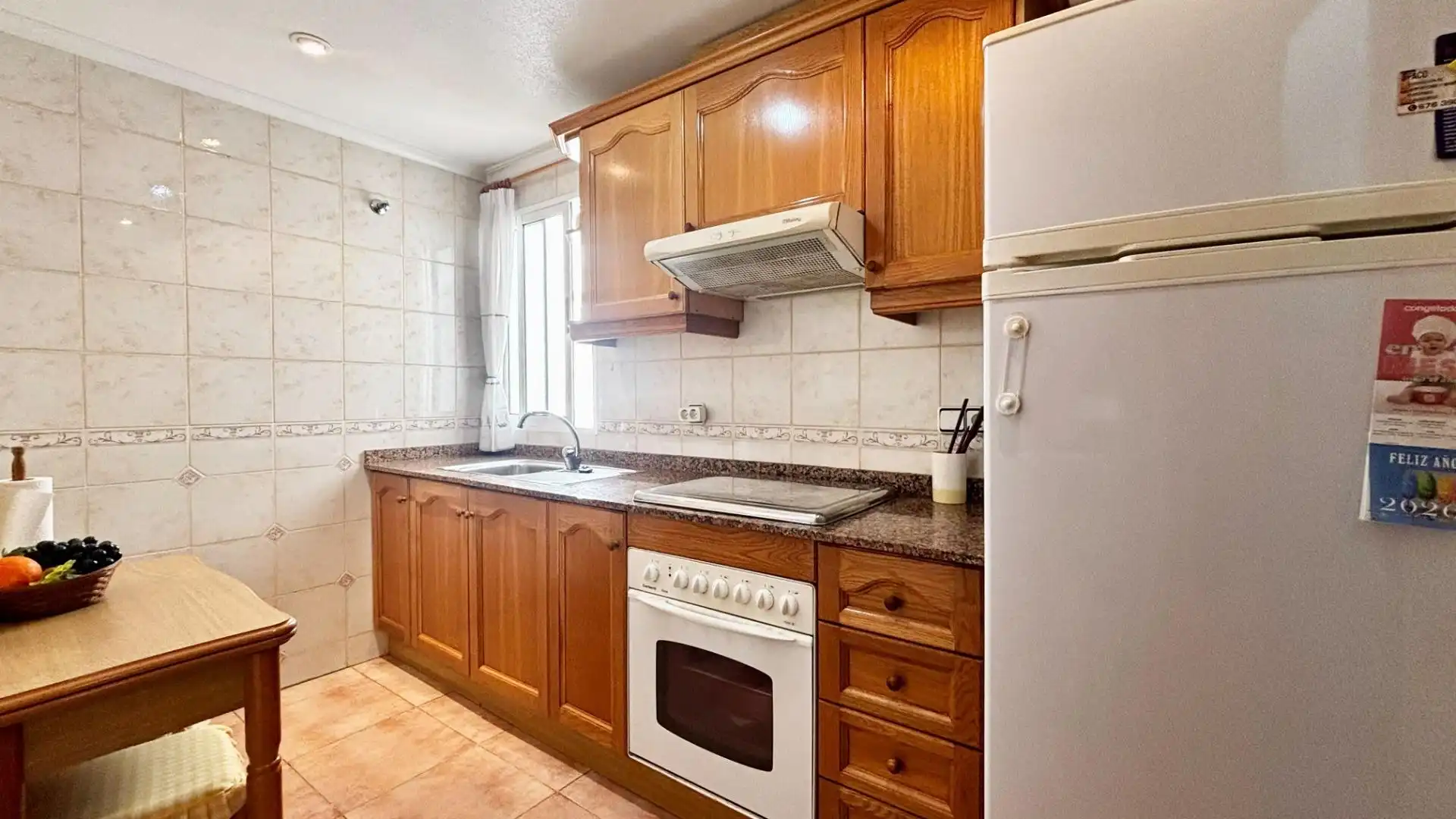 Kitchen of Flat for rent in Guardamar del Segura  with Terrace and Furnished