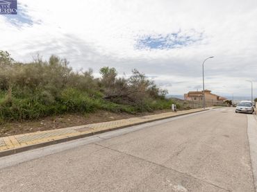 Terreno residencial en venta en ABEN HUMEYA 4