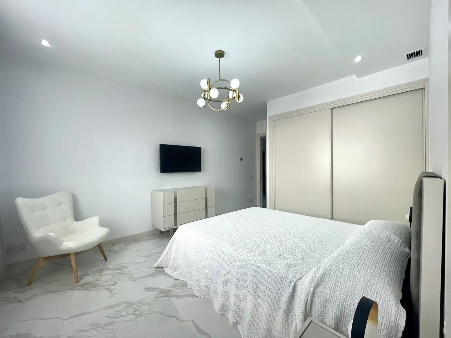 Apartament amb terrassa en venda a Conjunto Benabolá 7, imagen 24