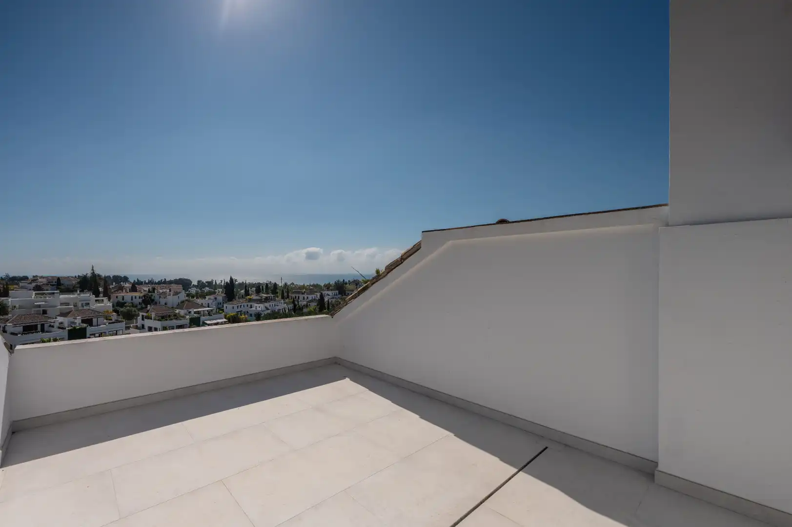 Terrassa de Àtic en venda en Marbella amb Aire condicionat, Terrassa i Piscina