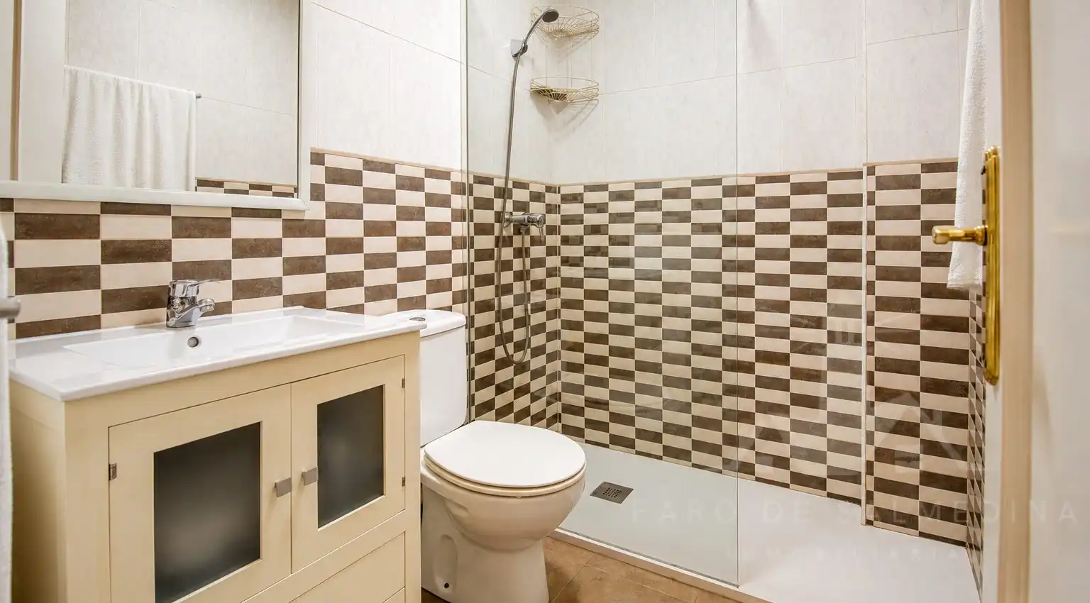 Baño de Casa adosada en venta en Chipiona con Terraza