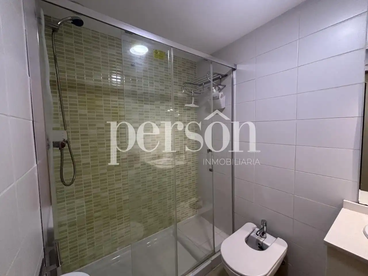 Badezimmer von Maisonette zur Miete in Almenara mit Klimaanlage, Terrasse und Abstellraum