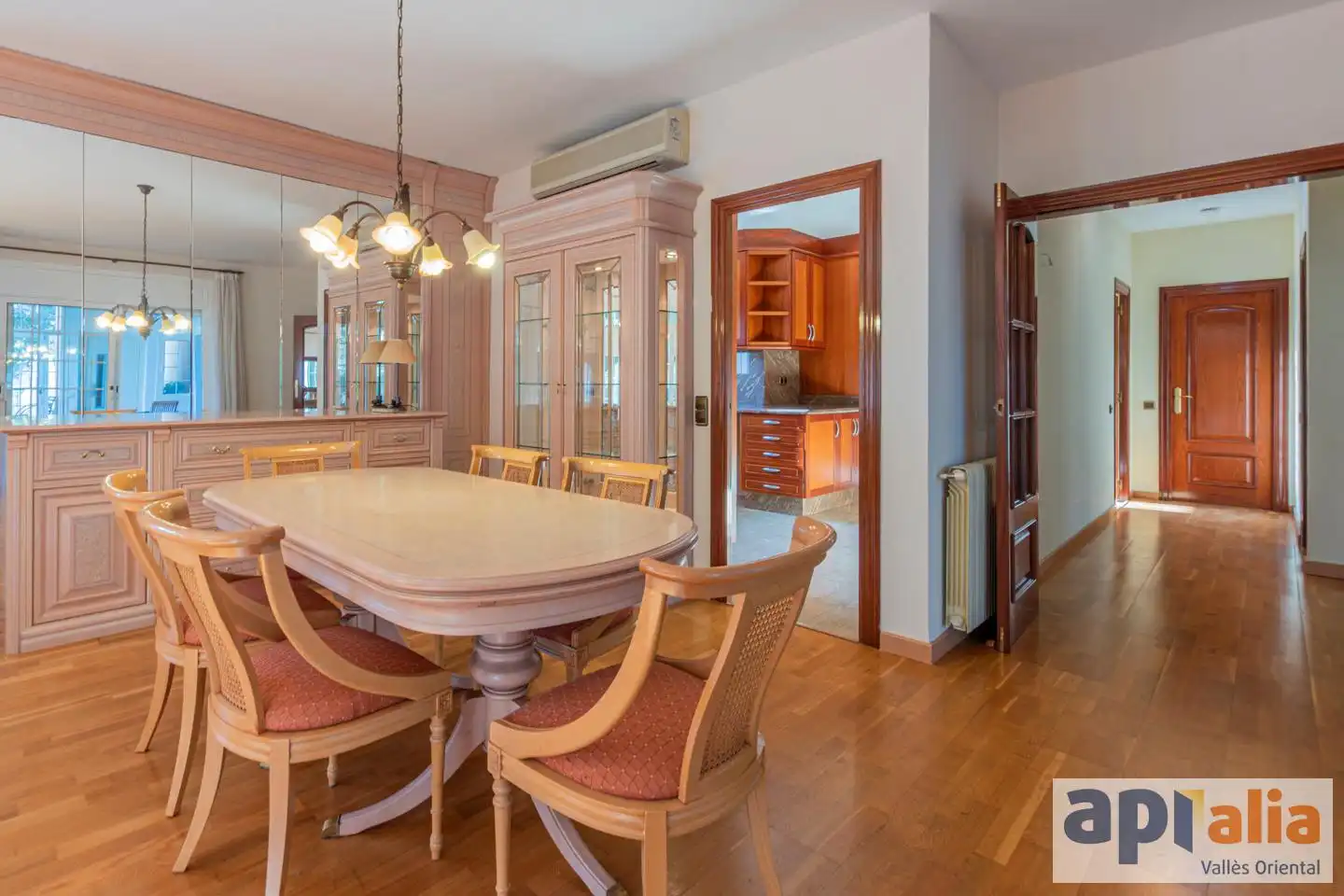 Chalet con piscina en venta en Passeig del Matagalls, imagen 8