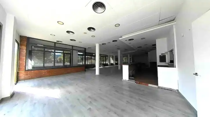 Business premises for sale in Carrer Canudas, imagen 3