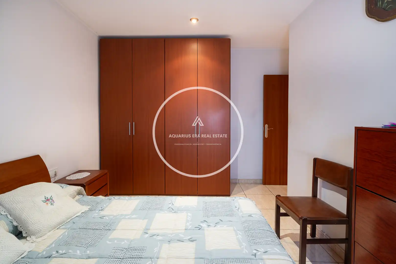 Habitación de Piso en venta en Torelló con Calefacción, Terraza y Amueblado