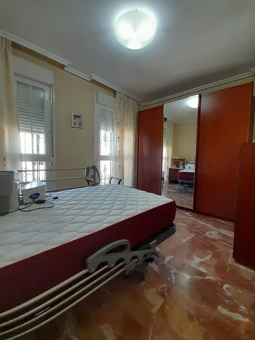 Dormitori de Casa o xalet en venda en Córdoba amb Aire condicionat, Terrassa i Balcó