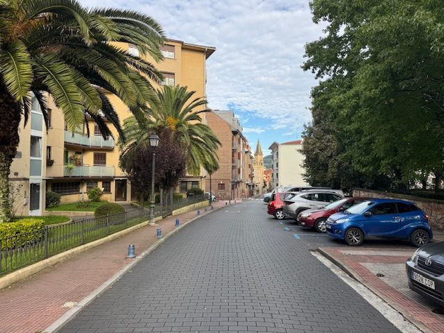 Piso en venta en Erialdea / Centro