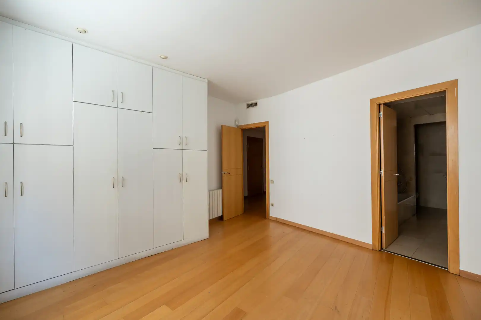 Dúplex en venta en Barcelona con Calefacción, Parquet y Horno